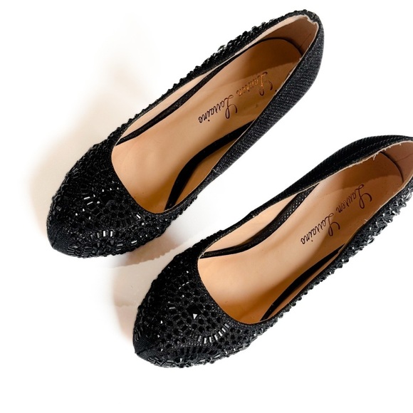 Lauren Lorraine beaded/ jeweled black platform heels ❤️ - Picture 5 of 8